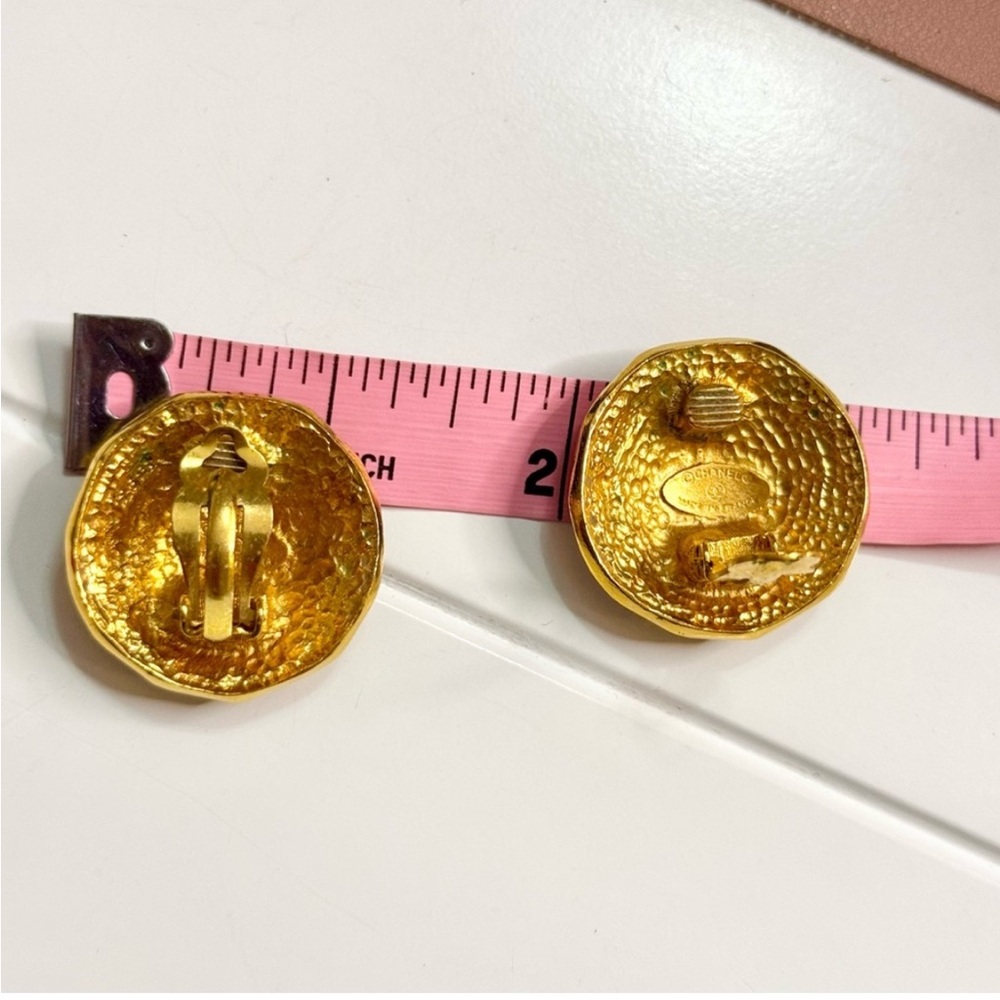 Vintage Chanel 24k Gold Earrings - Picture 8 of 9